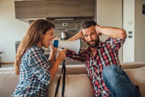 a párkapcsolati coaching és a párterápia segít meghallani egymást